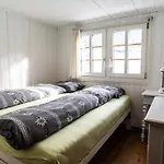 아파트 Heimeliges Walliserhaus *